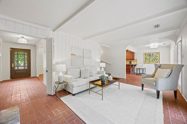 7609 Spring Valley Road, Dallas, TX 75254
