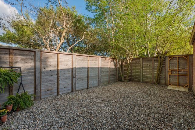 619 Rancho Bauer Drive, Houston, TX 77079