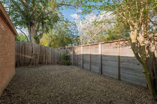 619 Rancho Bauer Drive, Houston, TX 77079