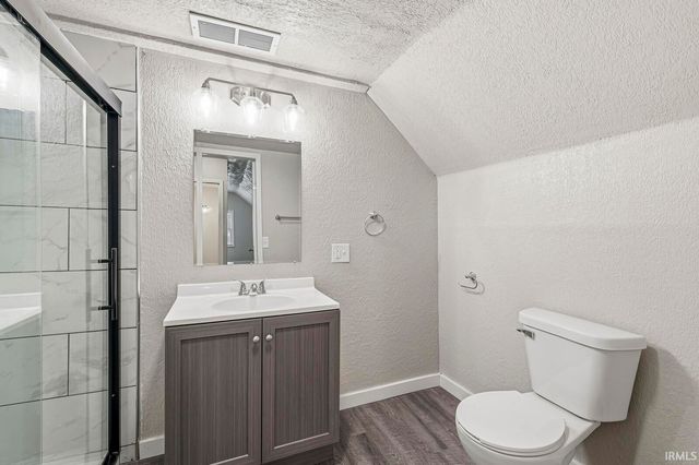 209 E Borely Avenue, Mishawaka, IN 46545