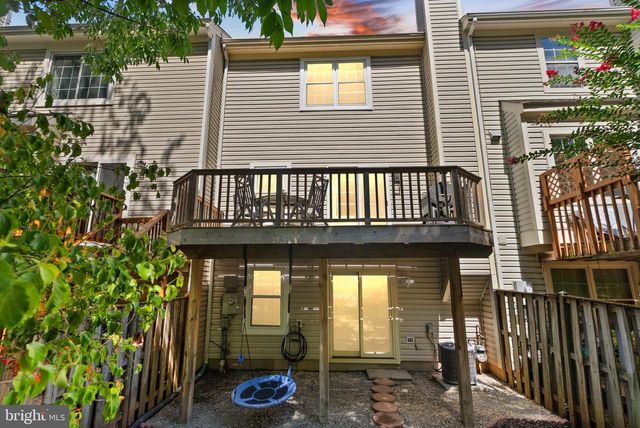 13064 QUARTZ LN, Clifton, VA 20124