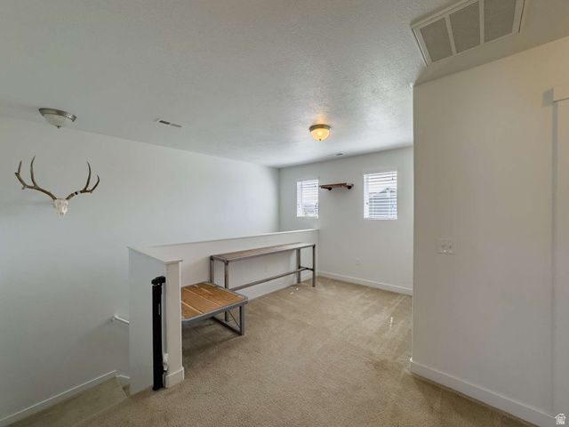3565 S WATER LILLY LN, Syracuse, UT 84075