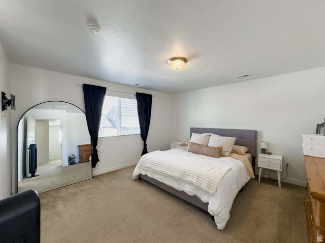 3565 S WATER LILLY LN, Syracuse, UT 84075