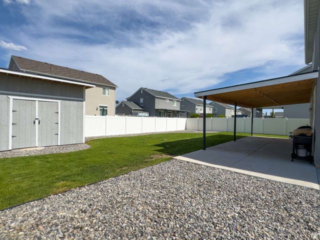 3565 S WATER LILLY LN, Syracuse, UT 84075