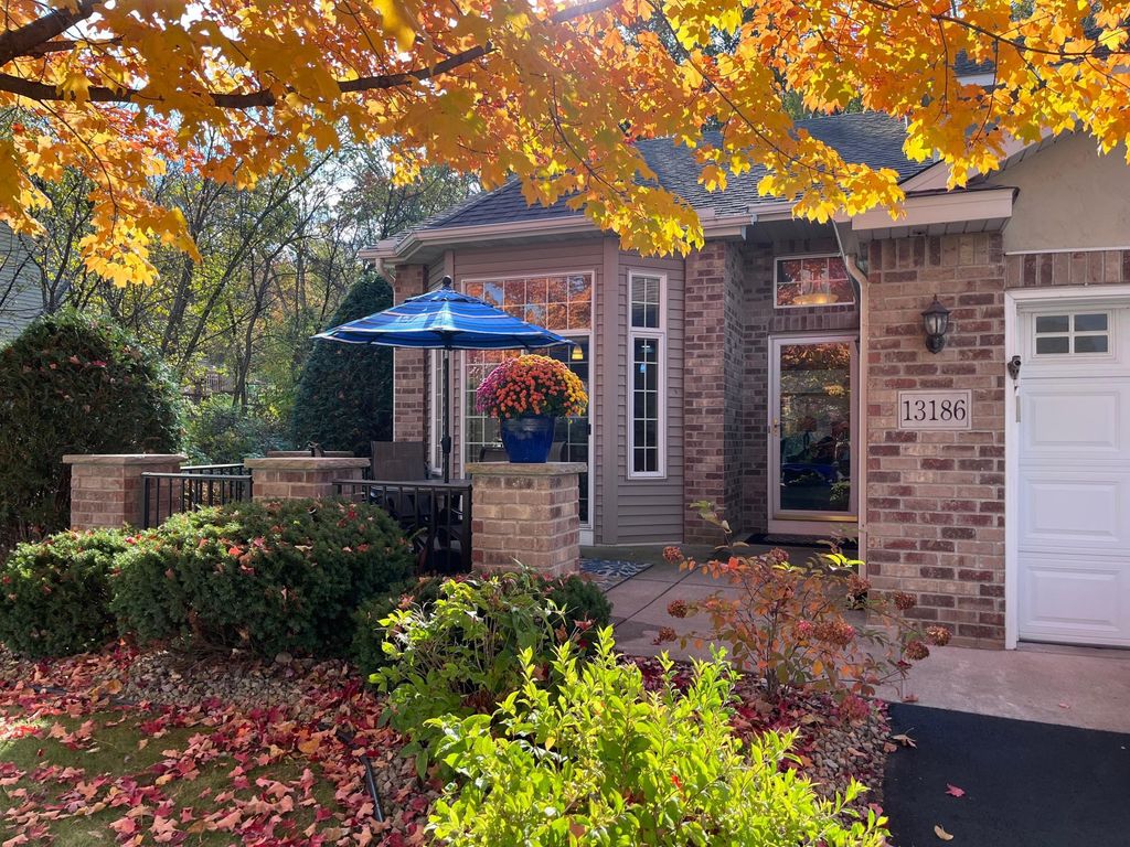 13186 Meadow Lane, Savage, MN 55378