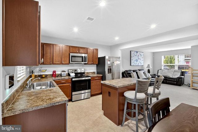 137 WYE OAK DR, Townsend, DE 19734