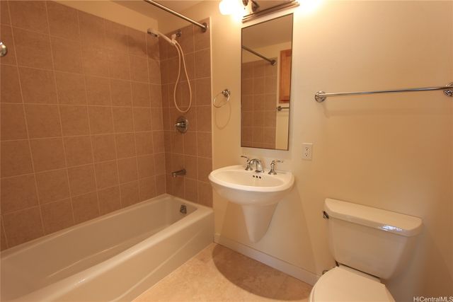 421 Olohana Street 1203, Honolulu, HI 96815