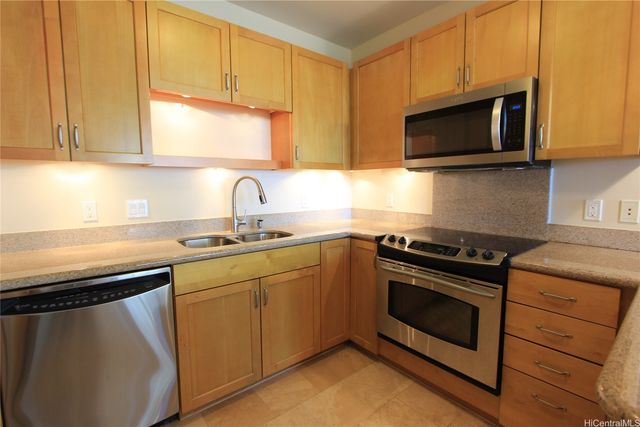 421 Olohana Street 1203, Honolulu, HI 96815