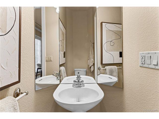 2353 N Washington St, Denver, CO 80205
