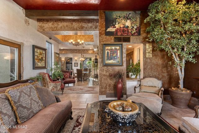 5001 W Monte Carlo Drive, Tucson, AZ 85745