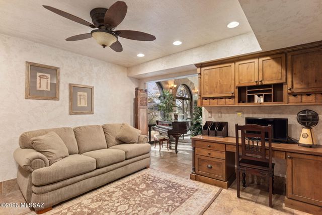 5001 W Monte Carlo Drive, Tucson, AZ 85745