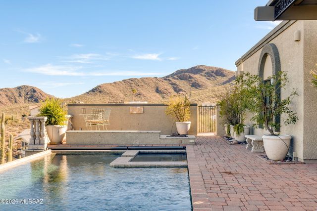 5001 W Monte Carlo Drive, Tucson, AZ 85745