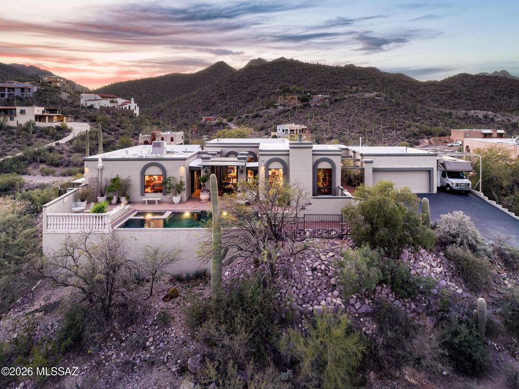 5001 W Monte Carlo Drive, Tucson, AZ 85745