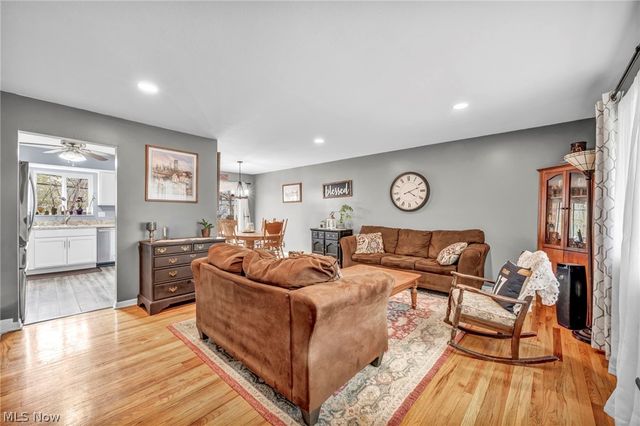 24281 Lebern Drive, North Olmsted, OH 44070