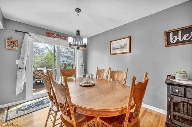 24281 Lebern Drive, North Olmsted, OH 44070