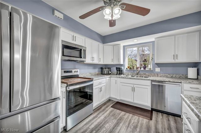 24281 Lebern Drive, North Olmsted, OH 44070