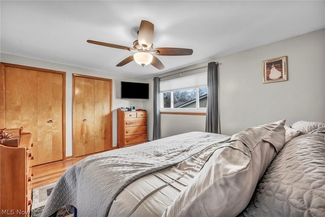 24281 Lebern Drive, North Olmsted, OH 44070