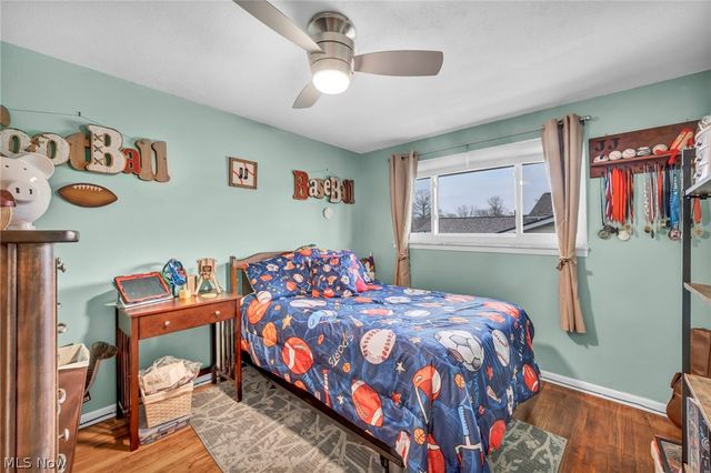 24281 Lebern Drive, North Olmsted, OH 44070