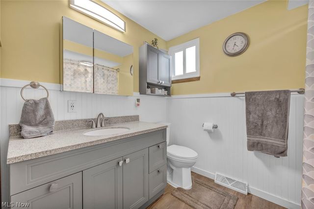 24281 Lebern Drive, North Olmsted, OH 44070