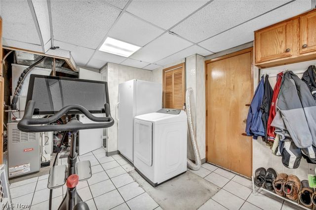 24281 Lebern Drive, North Olmsted, OH 44070