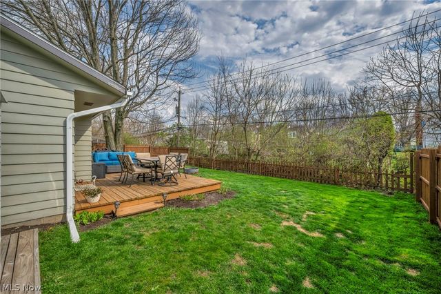 24281 Lebern Drive, North Olmsted, OH 44070