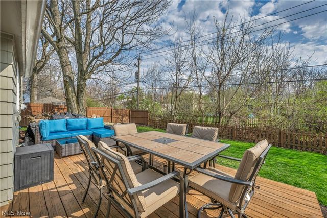 24281 Lebern Drive, North Olmsted, OH 44070