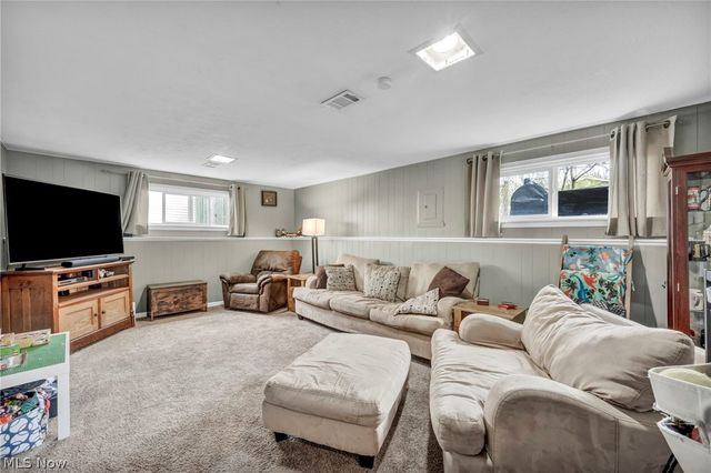 24281 Lebern Drive, North Olmsted, OH 44070