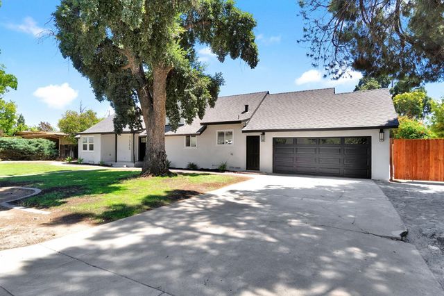 1355 W Barstow, Fresno, CA 93711