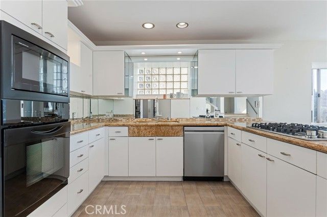 3671 Alta Mesa, Studio City (los Angeles), CA 91604