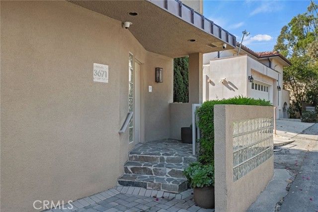 3671 Alta Mesa, Studio City (los Angeles), CA 91604