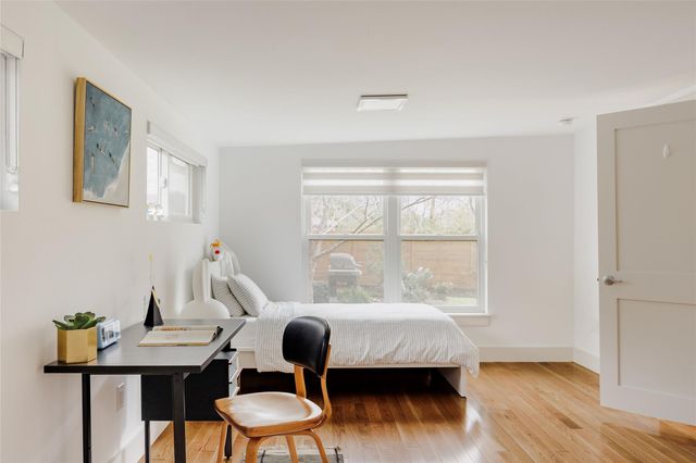 2606 W 48th ST, Austin, TX 78731