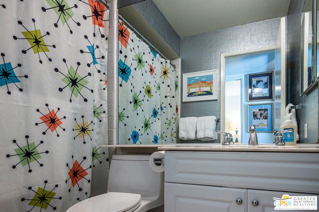 2149 N Sunshine Circle, Palm Springs, CA 92264