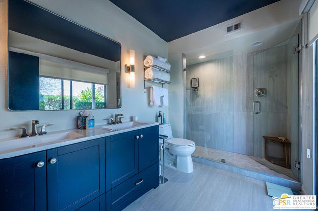 2149 N Sunshine Circle, Palm Springs, CA 92264