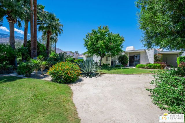 2149 N Sunshine Circle, Palm Springs, CA 92264