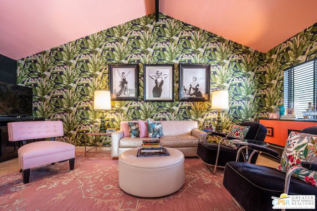 2149 N Sunshine Circle, Palm Springs, CA 92264