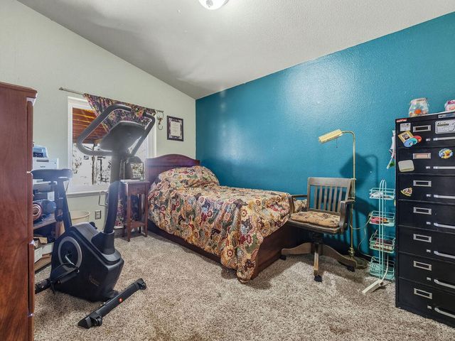 125 W Oregon Avenue, Klamath Falls, OR 97601