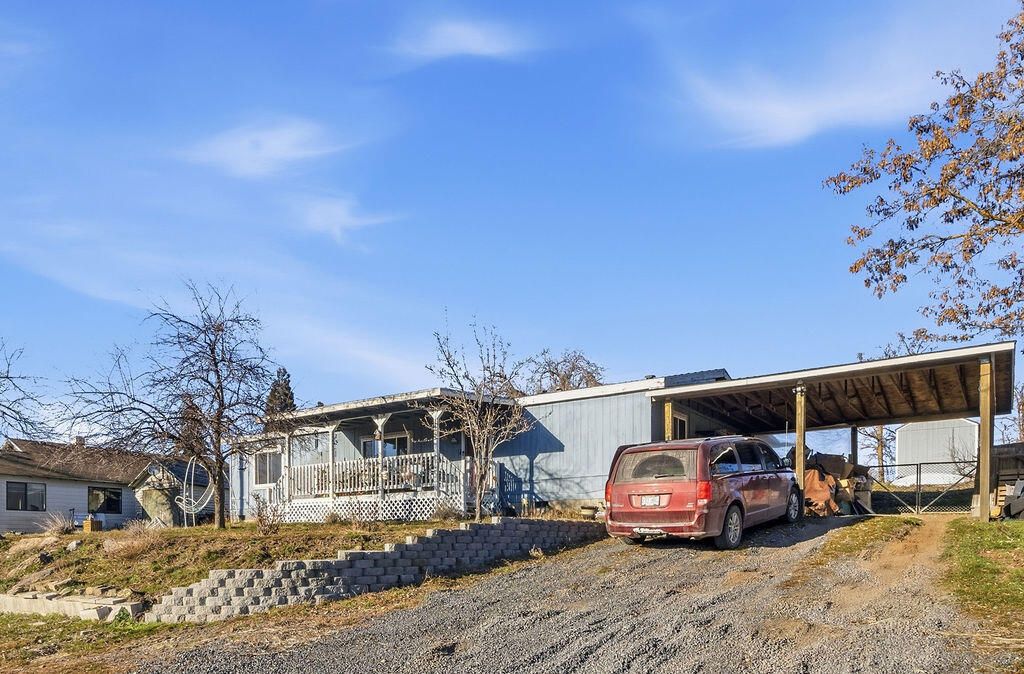 125 W Oregon Avenue, Klamath Falls, OR 97601