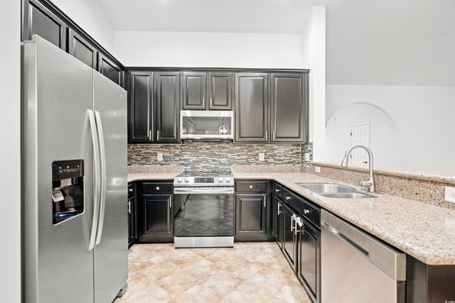 4485 Farm Lake Dr., Myrtle Beach, SC 29579