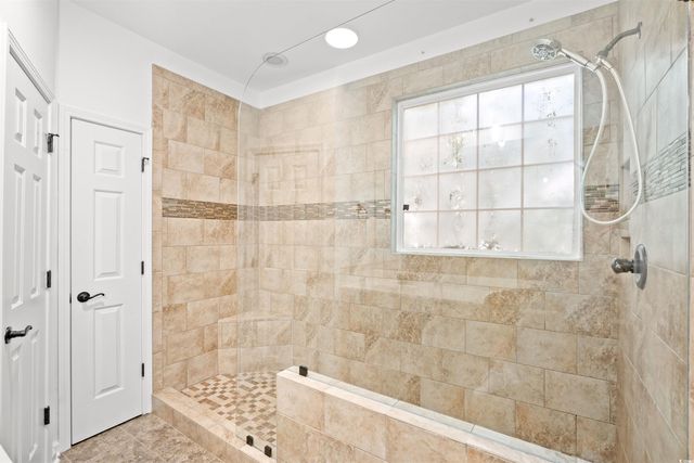 4485 Farm Lake Dr., Myrtle Beach, SC 29579