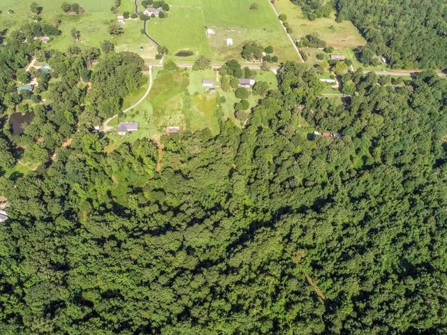 8724 E FM 1649, Gilmer, TX 75645