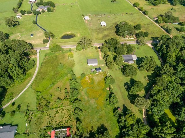 8724 E FM 1649, Gilmer, TX 75645