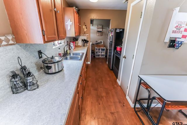 8724 E FM 1649, Gilmer, TX 75645