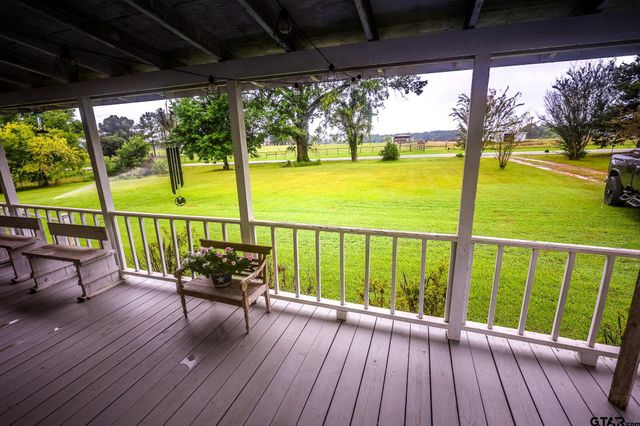 8724 E FM 1649, Gilmer, TX 75645