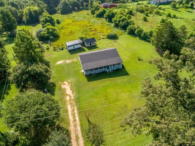 8724 E FM 1649, Gilmer, TX 75645