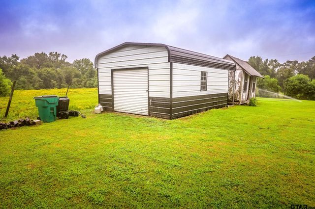 8724 E FM 1649, Gilmer, TX 75645