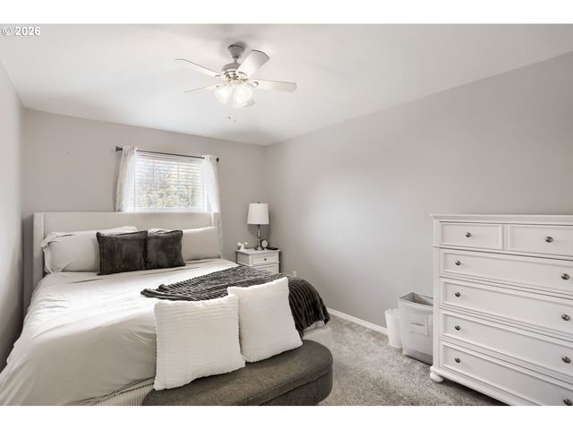 1568 Se GERHARD Dr, Hillsboro, OR 97123