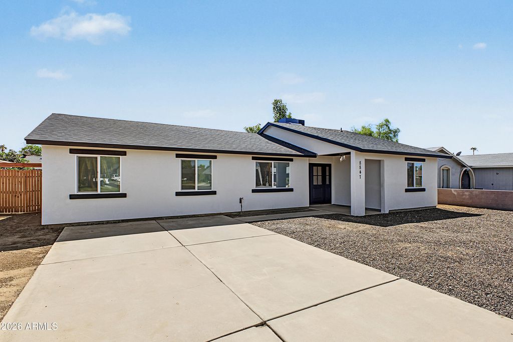8847 W WELDON Avenue, Phoenix, AZ 85037 — photo 3
