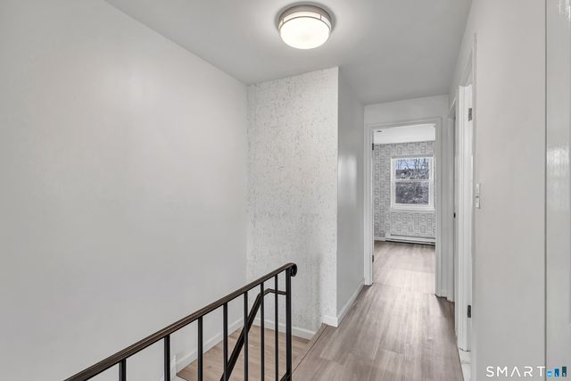 32 Weed Hill Avenue C, Stamford, CT 06907