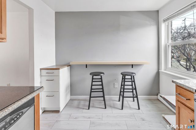 32 Weed Hill Avenue C, Stamford, CT 06907