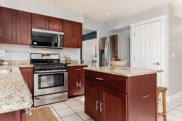 3495 La Coste Lane, Columbus, OH 43228